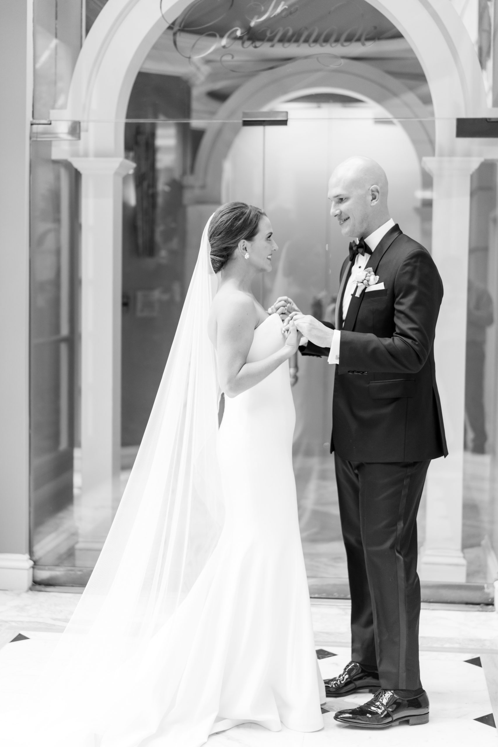 This Washington DC area wedding photographer provides information on a wedding day first look for engaged couples. 