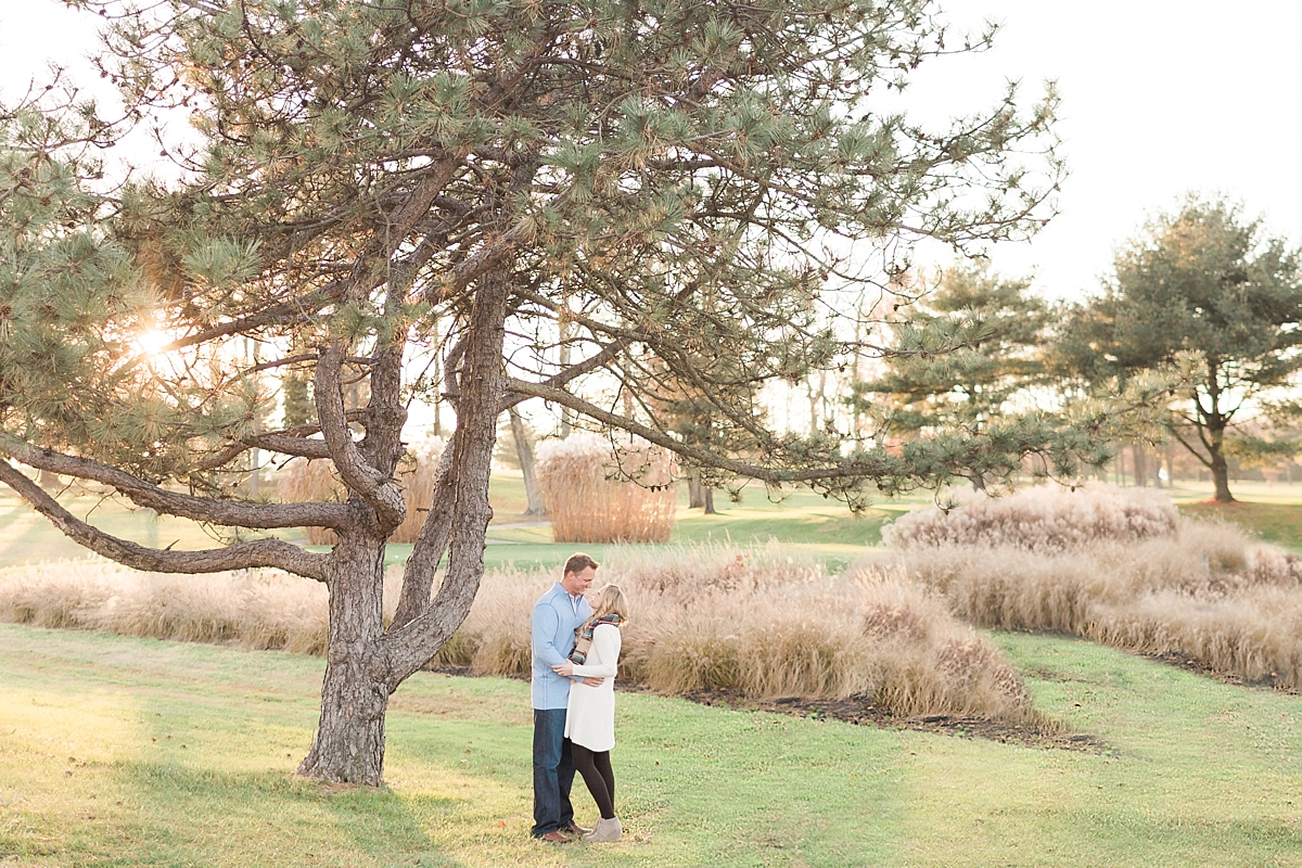 A wintery engagement session on the Chesapeake Bay outside of Baltimore, MD at Ballestone Manor and it's surrounding beach and golf course.