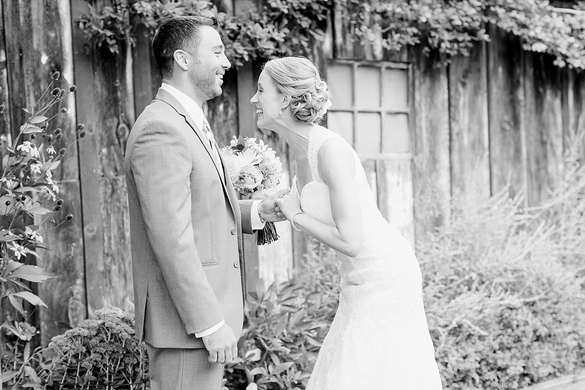 This Washington, DC wedding photographer discusses the importance of black and white images and why she includes them in every gallery. 