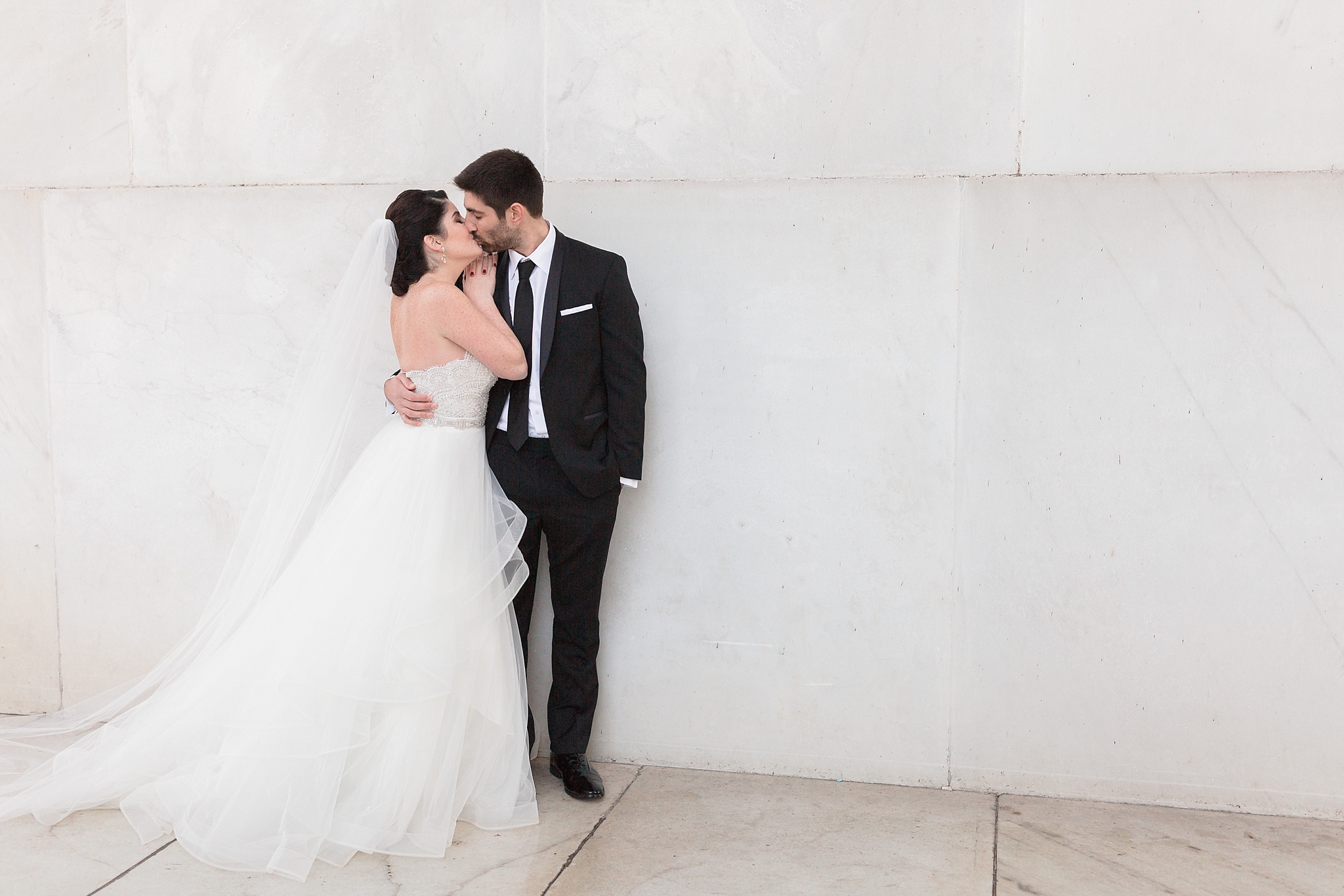 In this week's Bridal Business, this Washington, DC wedding photographer shares five tips on how to find your dream dress for the big day! 