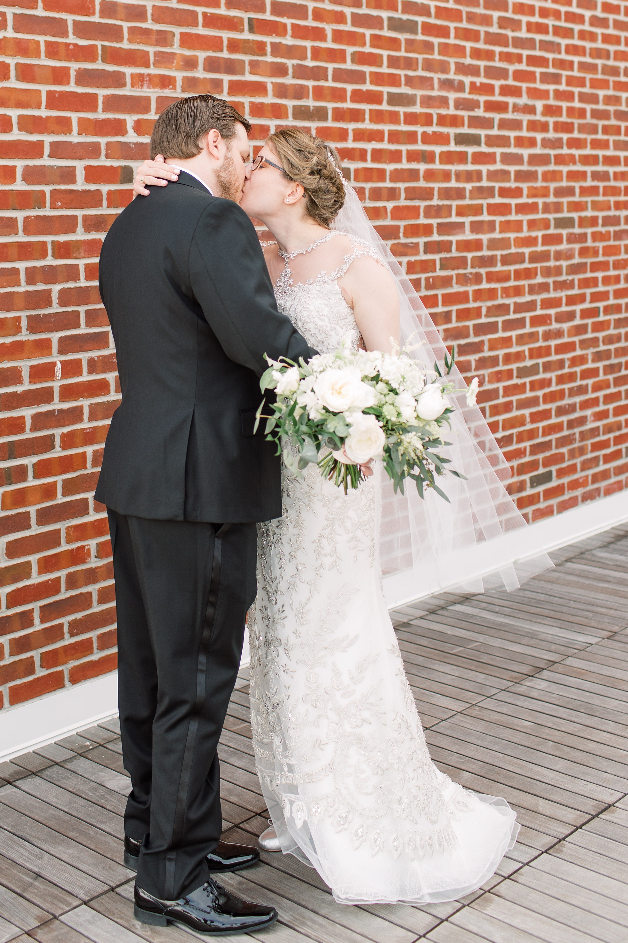 A classic wedding at The LINE Hotel in downtown Washington, DC.