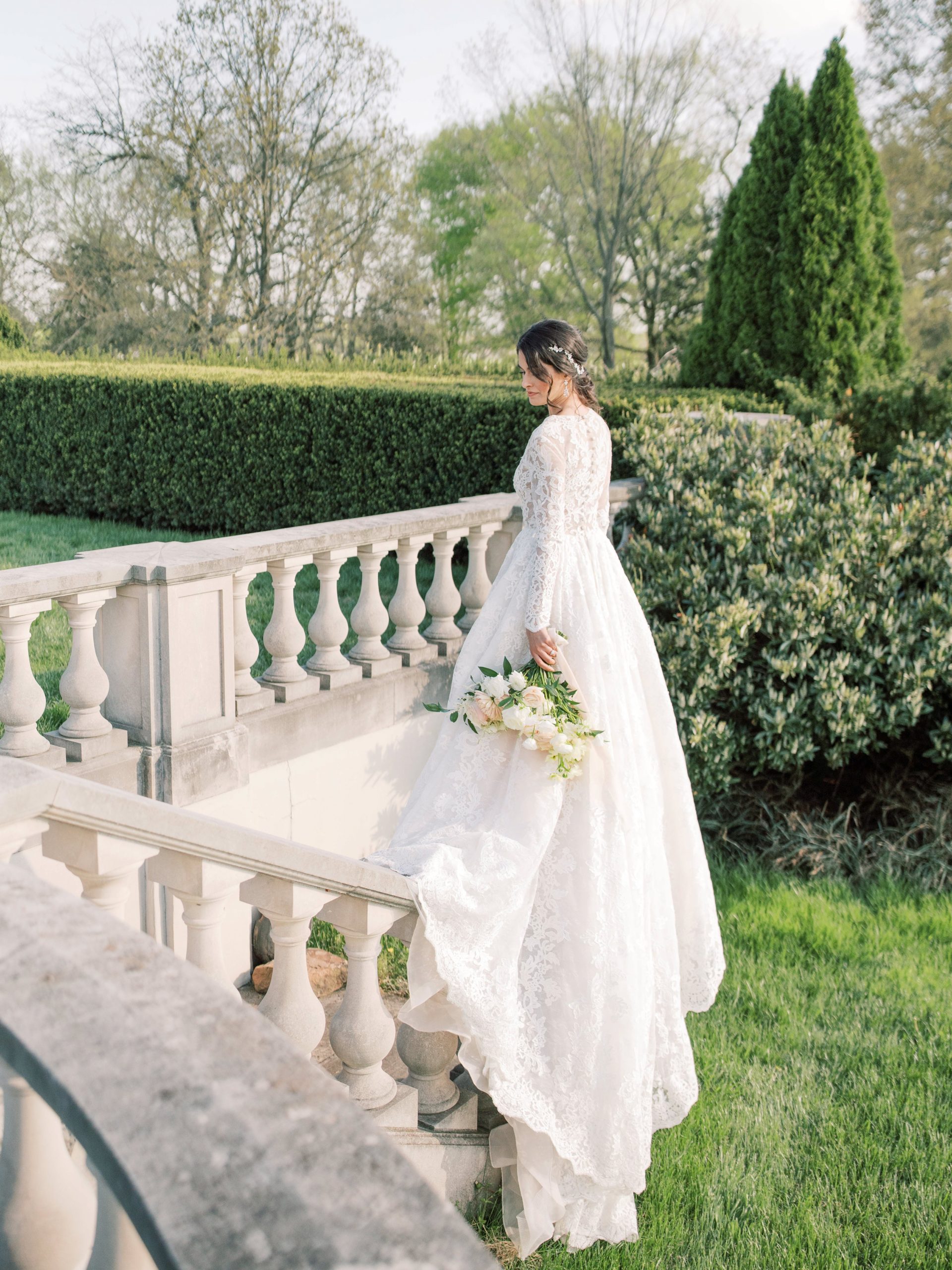 An elegant Great Marsh Estate wedding in Bealeton, VA -- photographed by DC wedding photographer, Alicia Lacey.