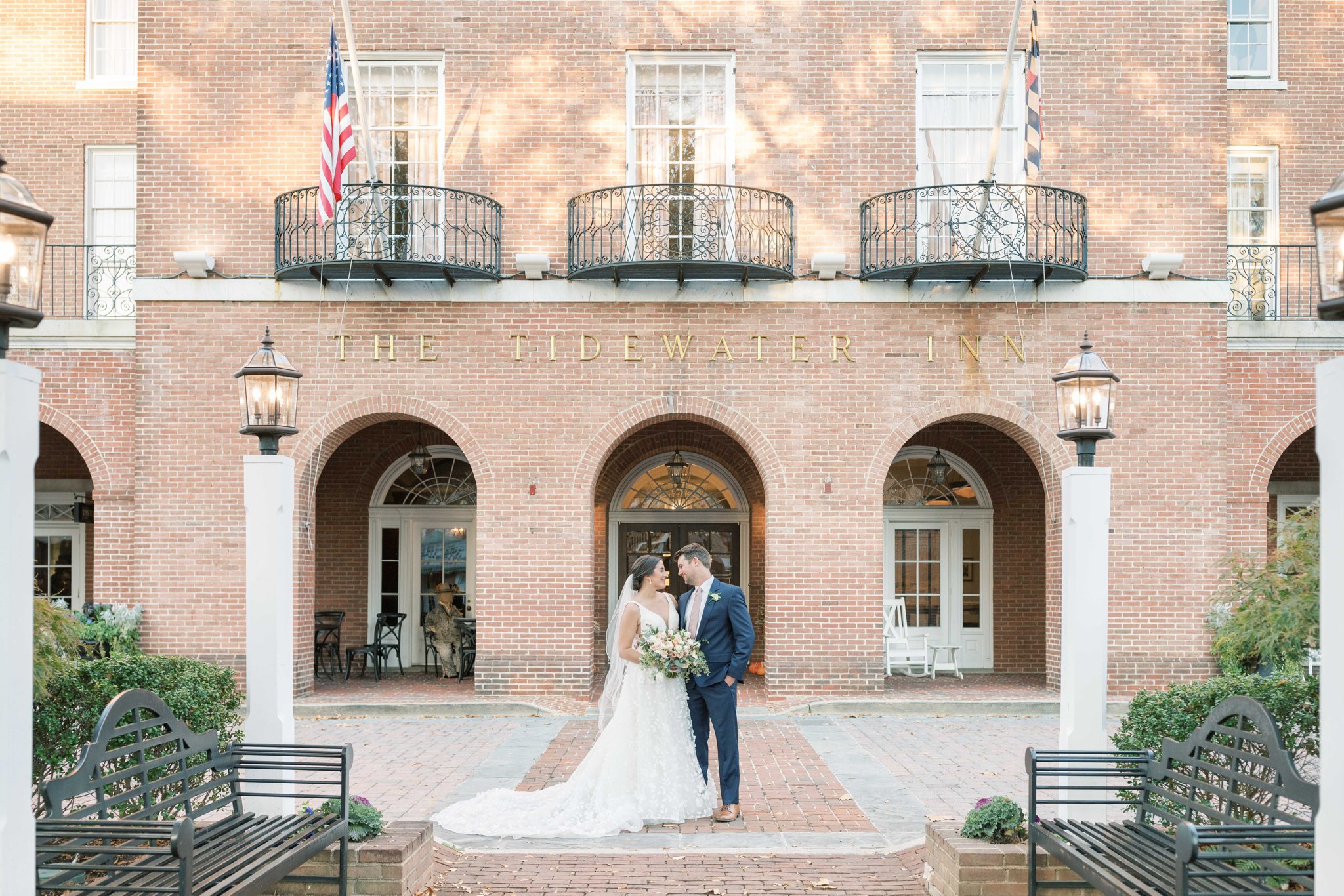A romantic fall wedding at the Tidewater Inn in Easton, MD. 