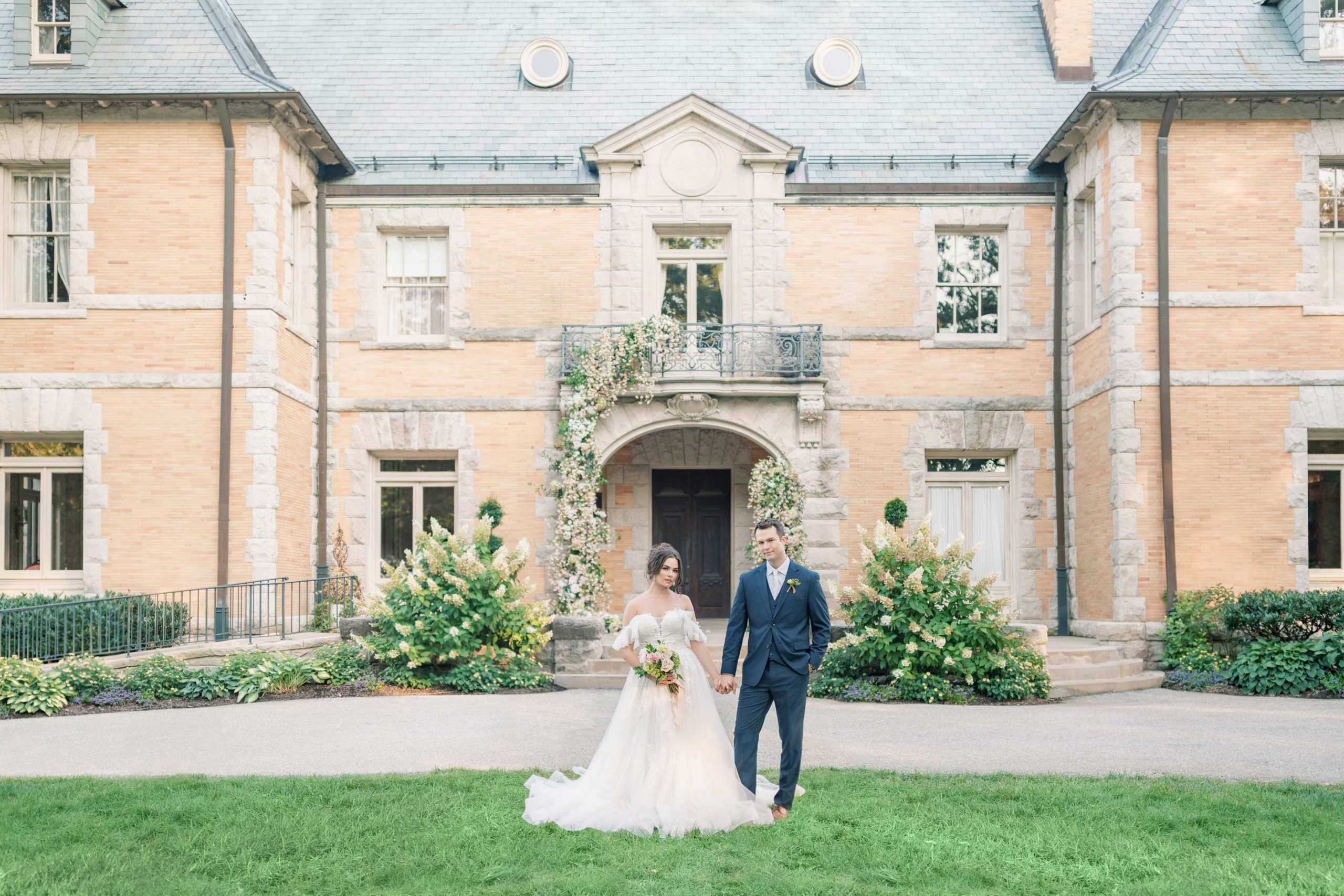 Cairnwood Estate Wedding Photography by Fine Art Photographer, Alicia Lacey.