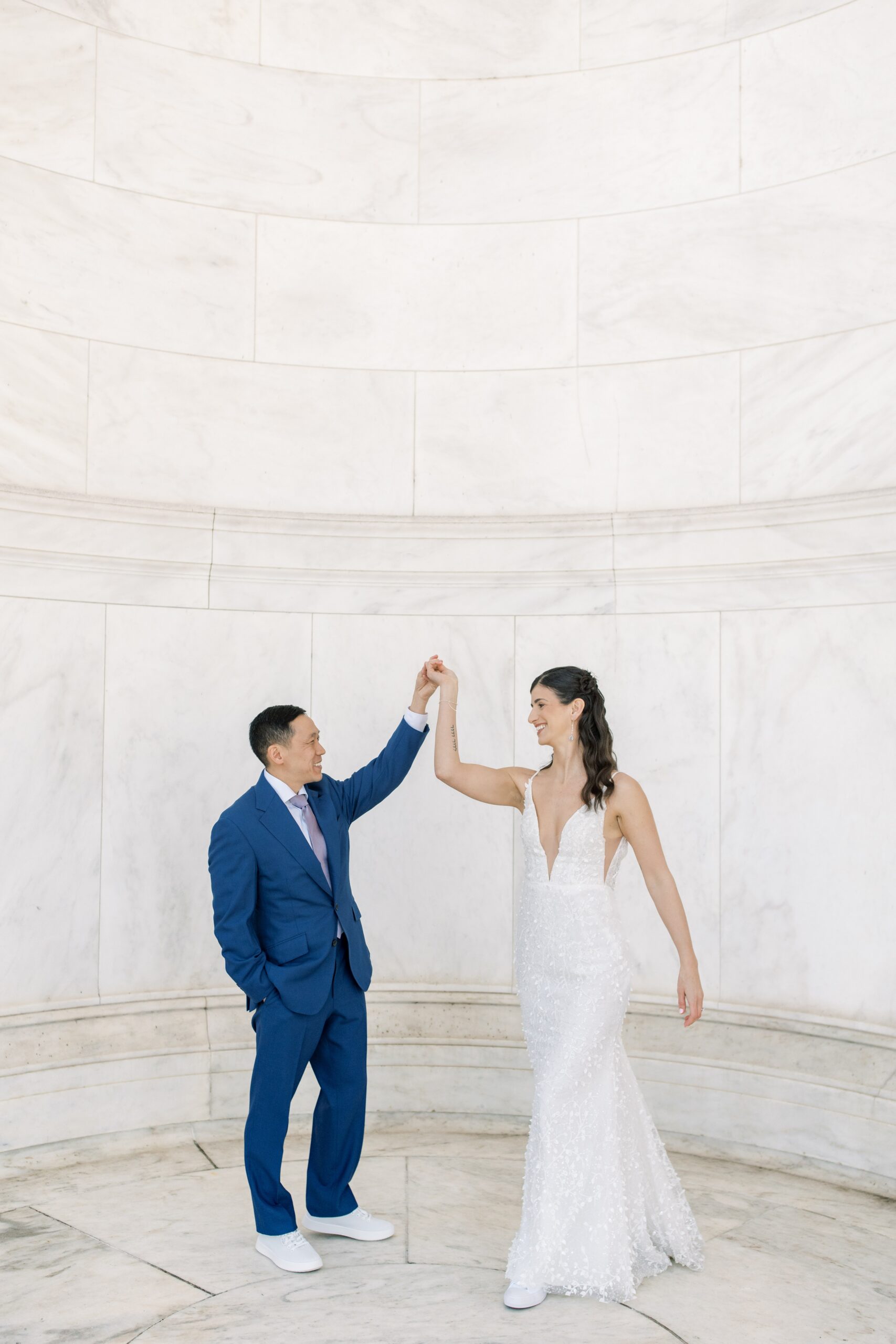 A romantic wedding at National Museum of Women in the Arts in Washington, DC on a beautiful February day that felt like spring!