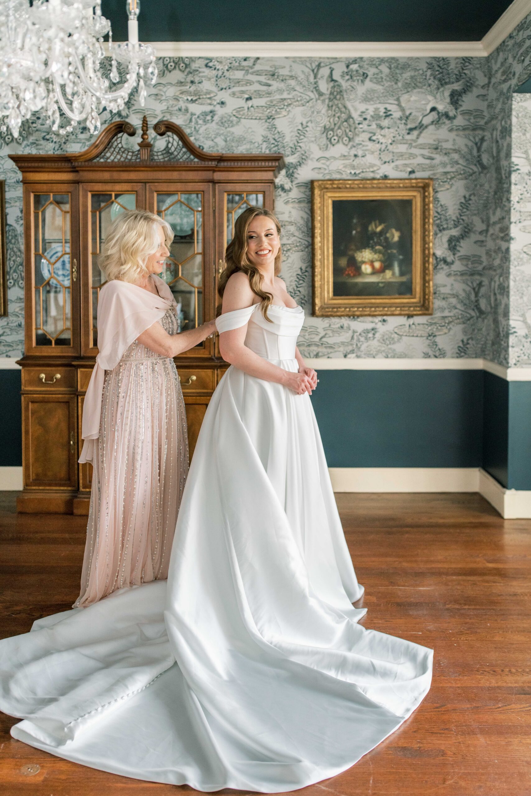 A romantic spring wedding at the Omni Shoreham Hotel & Resort in Washington, DC.