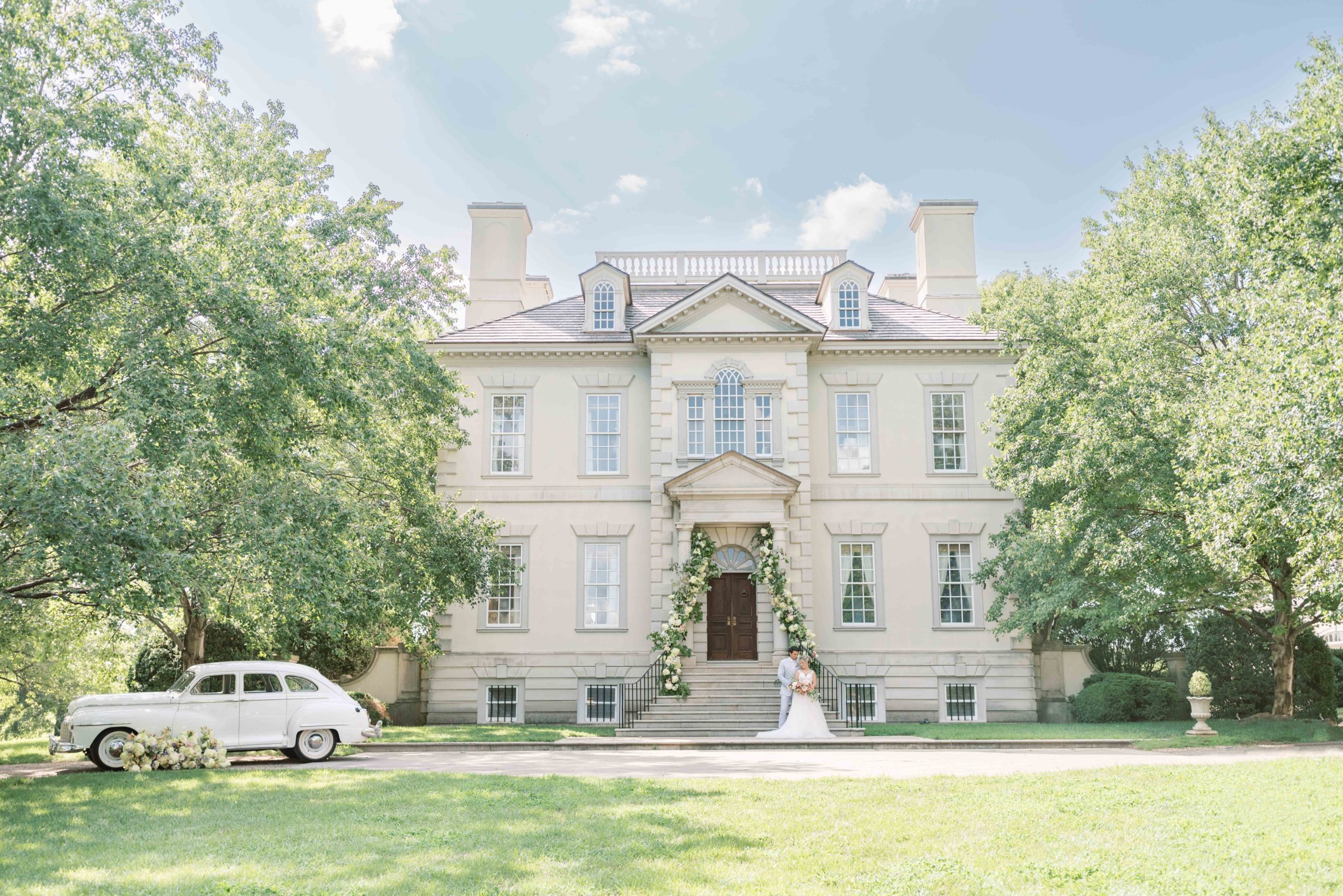 Stunning and romantic wedding portraits at Great Marsh Estate in Bealeton, VA.